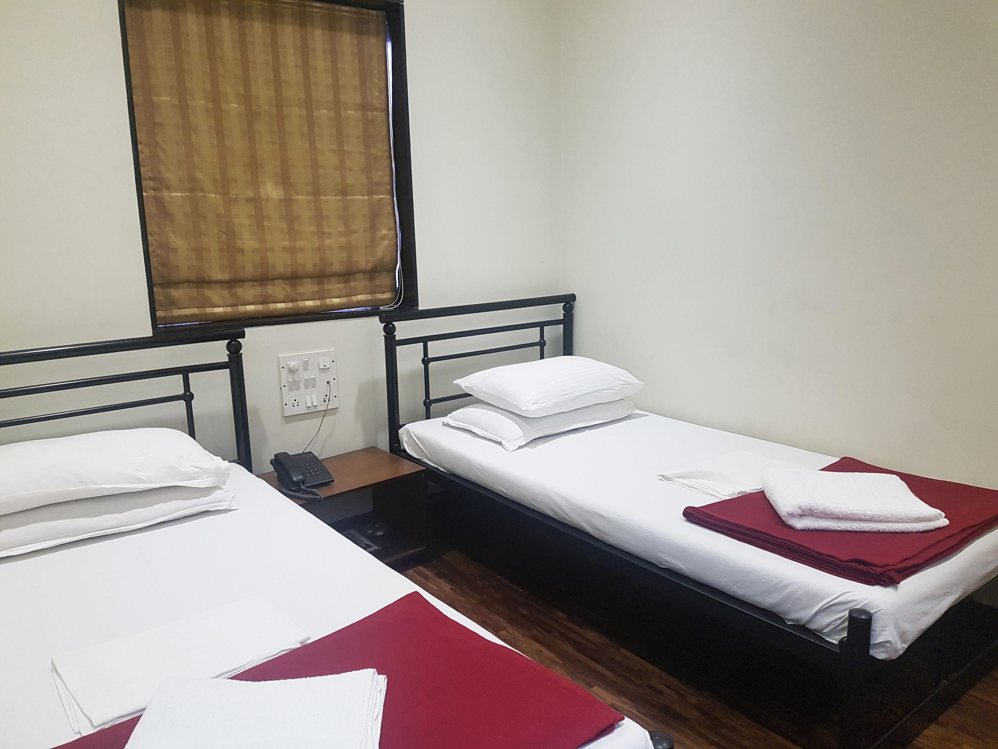 Hotel Kumkum, Mumbai